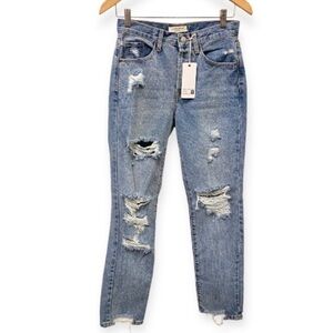 Hammer Jeans 1 NWT High Rise Jeans Button Fly Distressed Tapered Leg Women’s